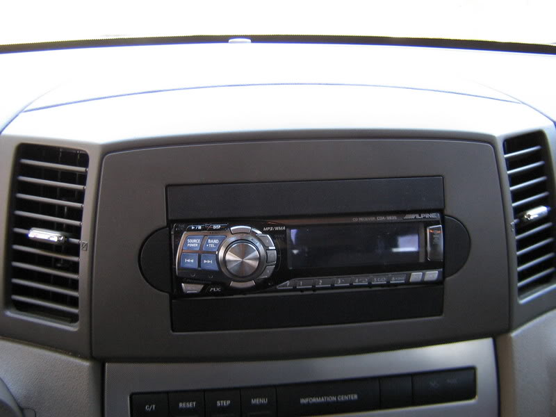 Illustration for article titled Curse you, non-standard-shaped, aux- and tape deck-less radios!